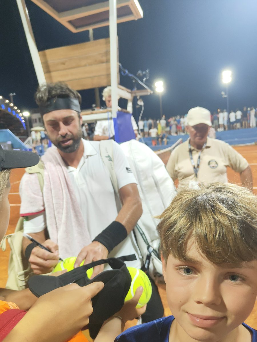 Almost made a mess of it but Basilashvili was helped over the finish line by Lagen 🇭🇷🎾