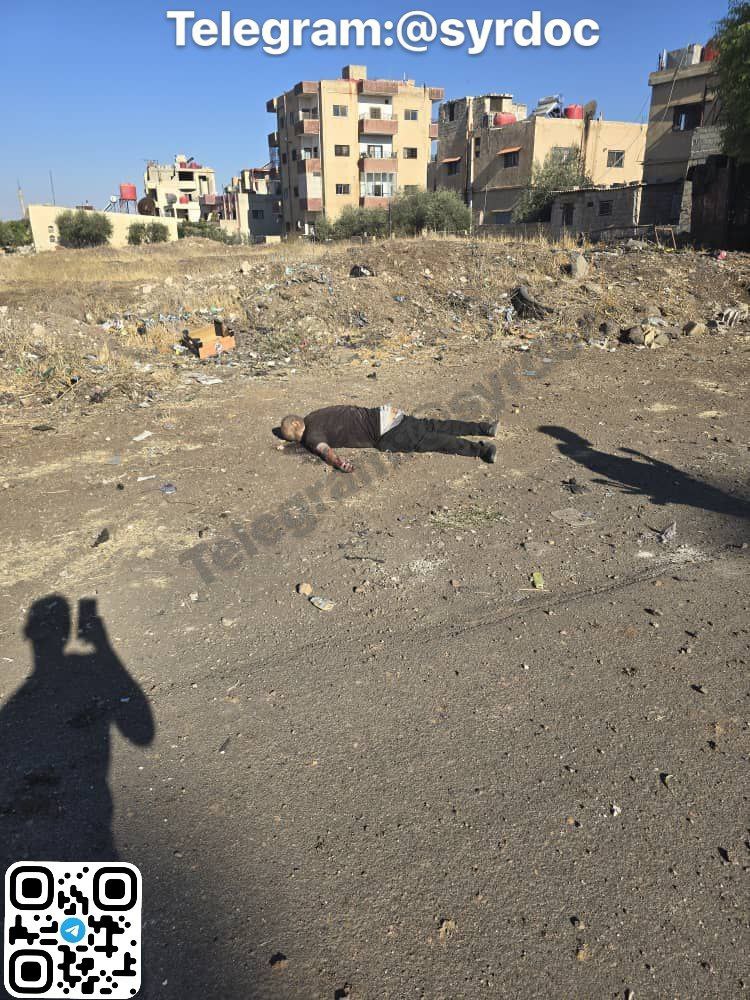 Rojwar12's tweet image. #السويداء
مساكن الكهرباء 17 تموز 2025
مشاهد صادمة لعشرات الجثث في الشوارع+21
تملأ عشرات جثث من أبناء الطائفة الدرزية شوارع منطقة مساكن الكهرباء في مدينة السويداء، بعد أن تم إعدامهم ميدانيا بشكل مباشر على يد إرهابي الجولاني ومرتزقته من العشائر والبدو!