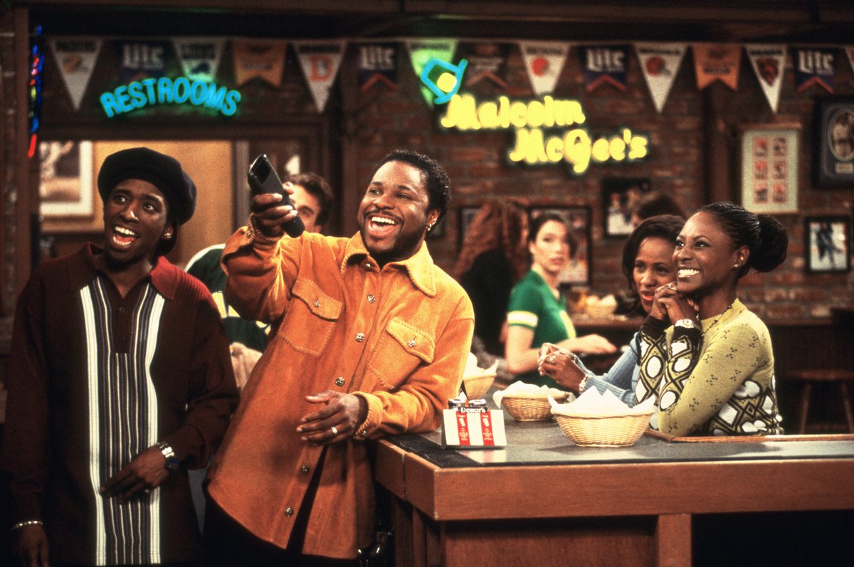 rest in peace to tv legend malcom-jamal warner 💔