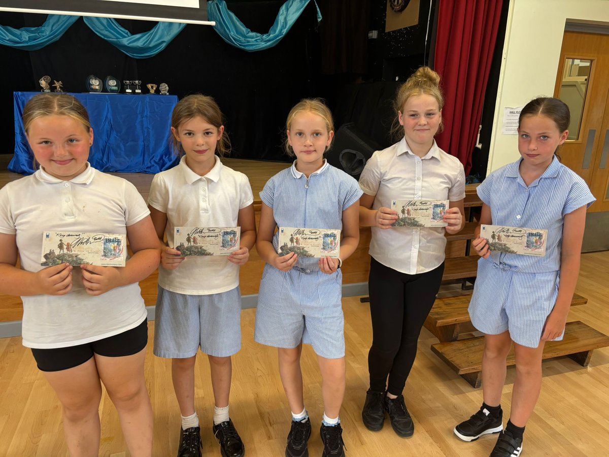 RockinghamJI's tweet image. Rotherham Library Author Visit, certificate in recognition of the children’s Blitz Art learning. Congratulations everyone we are really proud of you ⭐️🎨