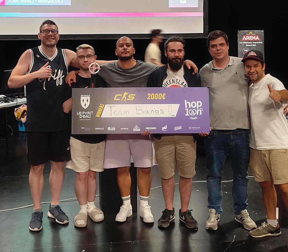 HopLanSXB's tweet image. La team BANG ! Qui remporte cette HopLan 2025 CS2 !
Un gros gg à eux pour leur parcours 💯💯🔥🔥
Des belles personnes.
Bravo à tous les participants et particulièrement au top2 Backpack