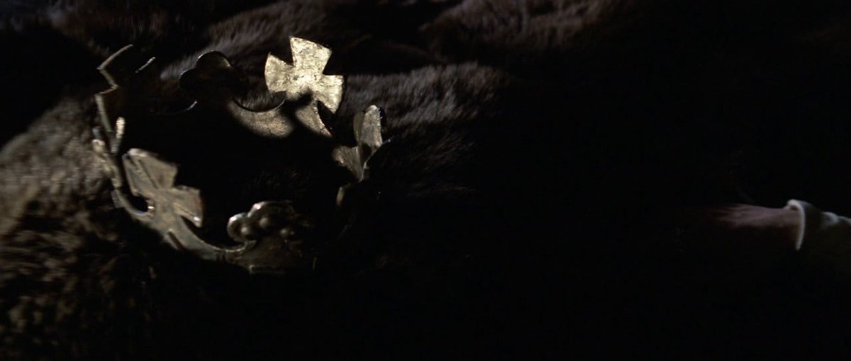 LucianoWrial's tweet image. Fotogramas de la película "Macbeth" (1971), de Roman Polanski. La adaptación más fiel y lograda del espíritu de la tragedia shakespeariana. Pocas veces la ambición y el destino han sido retratados con tanta maestría. Inolvidables Jon Finch y Francesca Annis.