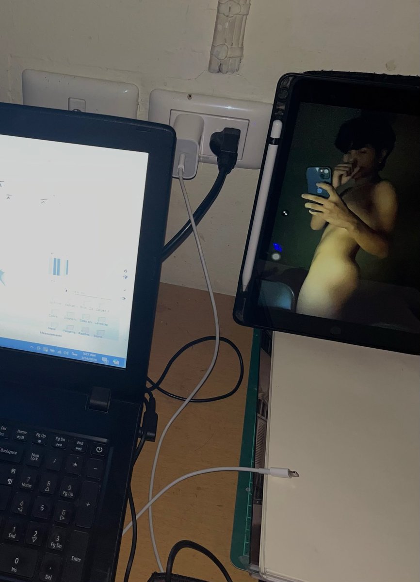 4 (@gologram65) on Twitter photo 