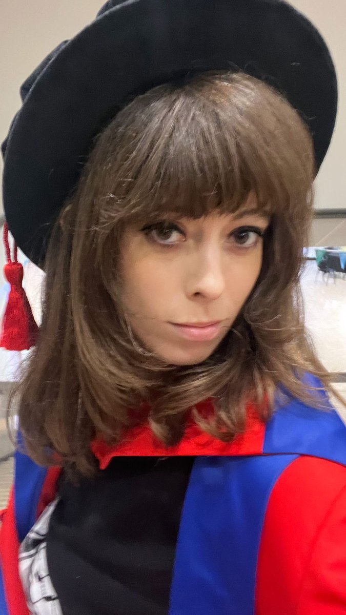georgie_cat_'s tweet image. Last month I passed my viva with no corrections and today I got my PhD in Film Studies! Thank you to my supervisors, examiners, family, friends and comrades who made the experience so wonderful ❤️