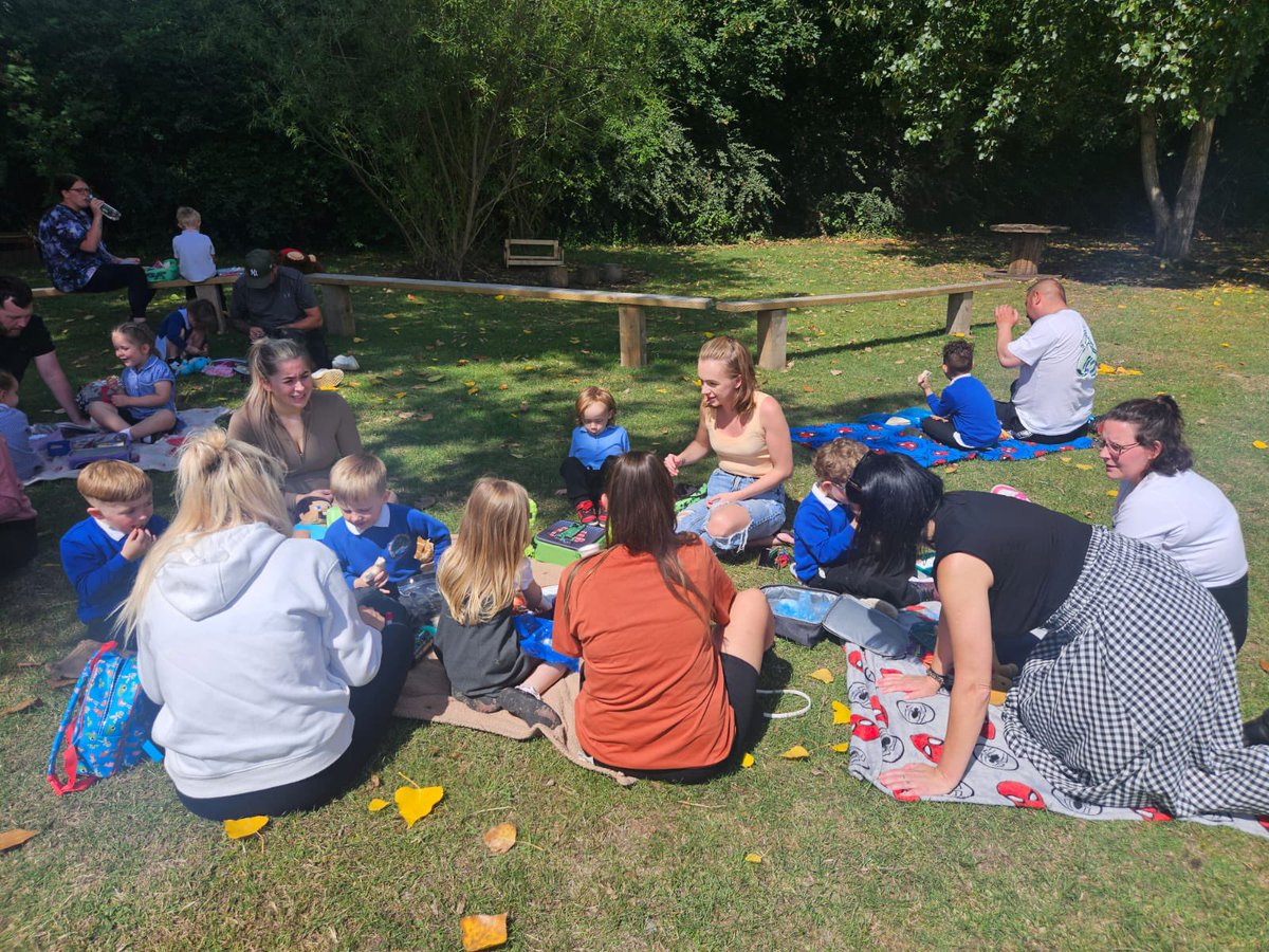 RockinghamJI's tweet image. Today we enjoyed our welcome to f2 forest school picnic.
Parents/ carers and children enjoyed a teddies bear picnic on our foret school.
We then enjoyed exploring the equipment. To finish off all the children chose their very own book to take home to share with their loved ones.