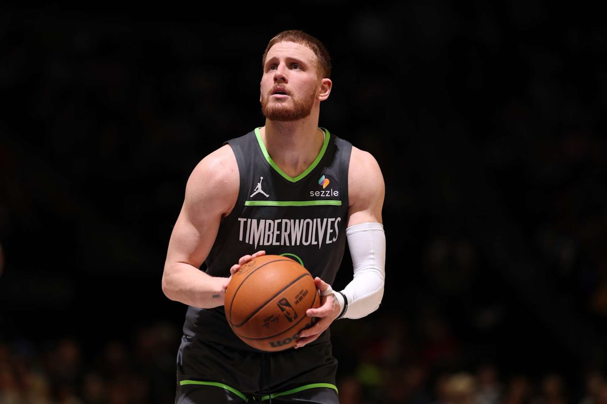 REPORT: The Lakers engaged in trade discussions for KCP and Donte DiVincenzo, per <a href="/BrettSiegelNBA/">Brett Siegel</a>
