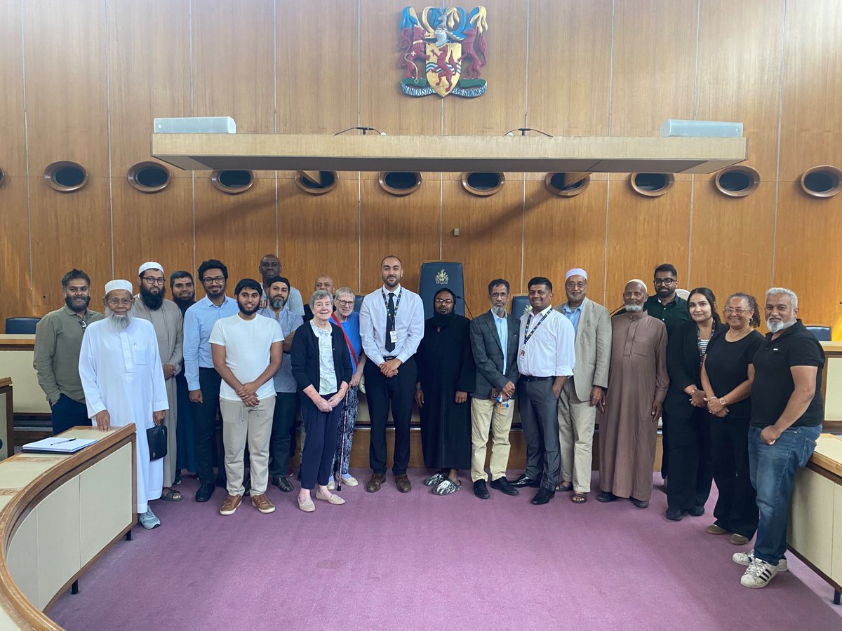 ErginErbil's tweet image. Ponders End & Carterhatch residents, community groups & councillors meeting re improving the neighbourhood and the future of GlynRoad CarPark
I’m grateful to residents for sharing their views and for the work they do to create a stronger, safer and cleaner Ponders End
#Enfield