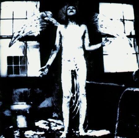 CelebritarianTM's tweet image. Marilyn Manson’s 𝘈𝘯𝘵𝘪𝘤𝘩𝘳𝘪𝘴𝘵 𝘚𝘶𝘱𝘦𝘳𝘴𝘵𝘢𝘳 channels Friedrich Nietzsche’s philosophy of the Übermensch—depicting the Worm’s transformation into the Angel. Manson’s even called the album a tribute to Nietzsche in interviews.
Images: #NachtkabarettArchives 📁