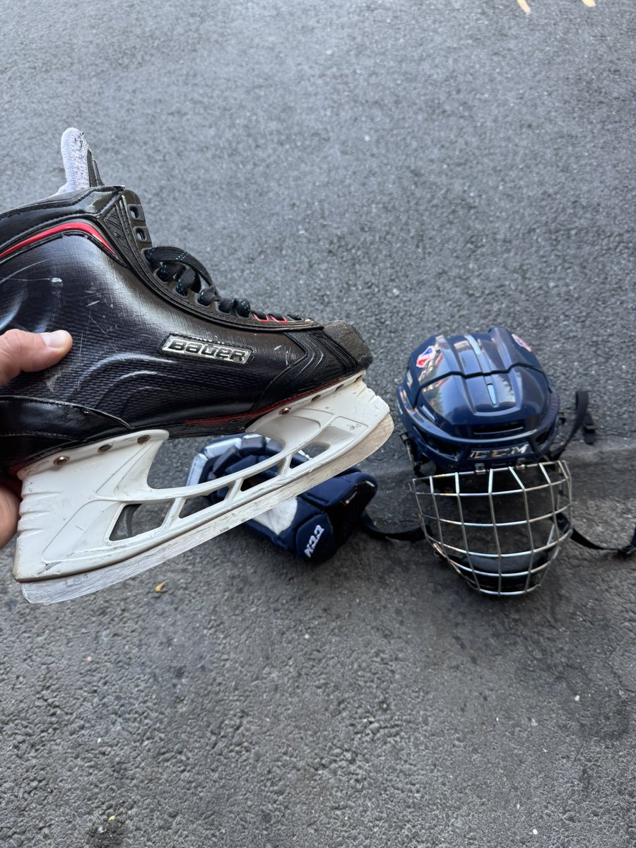 gustaf_ras's tweet image. I'ma lace up in these a sson as my old Coach can give me access to the ice and show y'all where I got that looooow bend from.
MULTI ATHLETE!!!! We not just "sneaky" athletic around here🇸🇪
@BCollierPPI