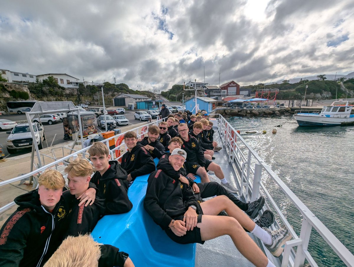 VenatourSchools's tweet photo. Week one in South Africa ✅ Rugby, whale watching and soaking up the scenery 🇿🇦🐋 A top start to Sandbach School’s tour! #SchoolSports #SportsTour #Venatour https://t.co/9TPfqFmeLZ