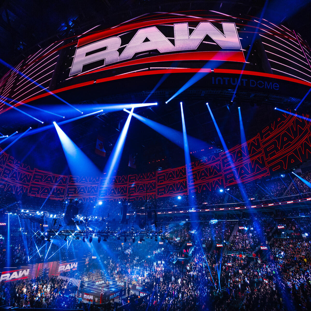 WrestleSeek's tweet image. 🚨: Nearly 14,000 fans are expected for #WWERaw tonight.
