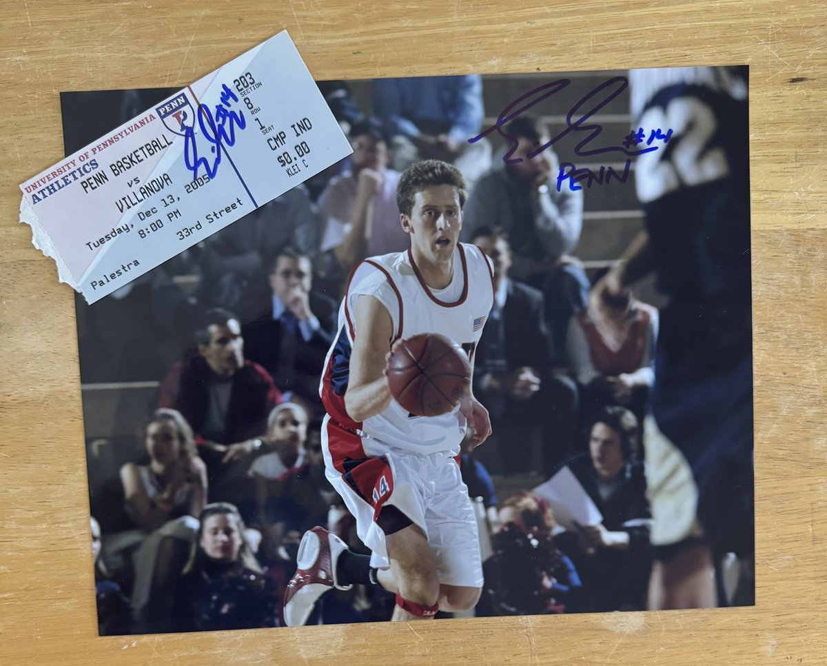 TimGall13's tweet image. Today's Treasure from my collection: The Palestra is one of my favorite gyms. Our former neighbor Eric Osmundson played at Penn & one of my visits to the "Cathedral of College Basketball" was against Villanova. Eric faced future NBA guards Kyle Lowry, Randy Foye & Allen Ray.