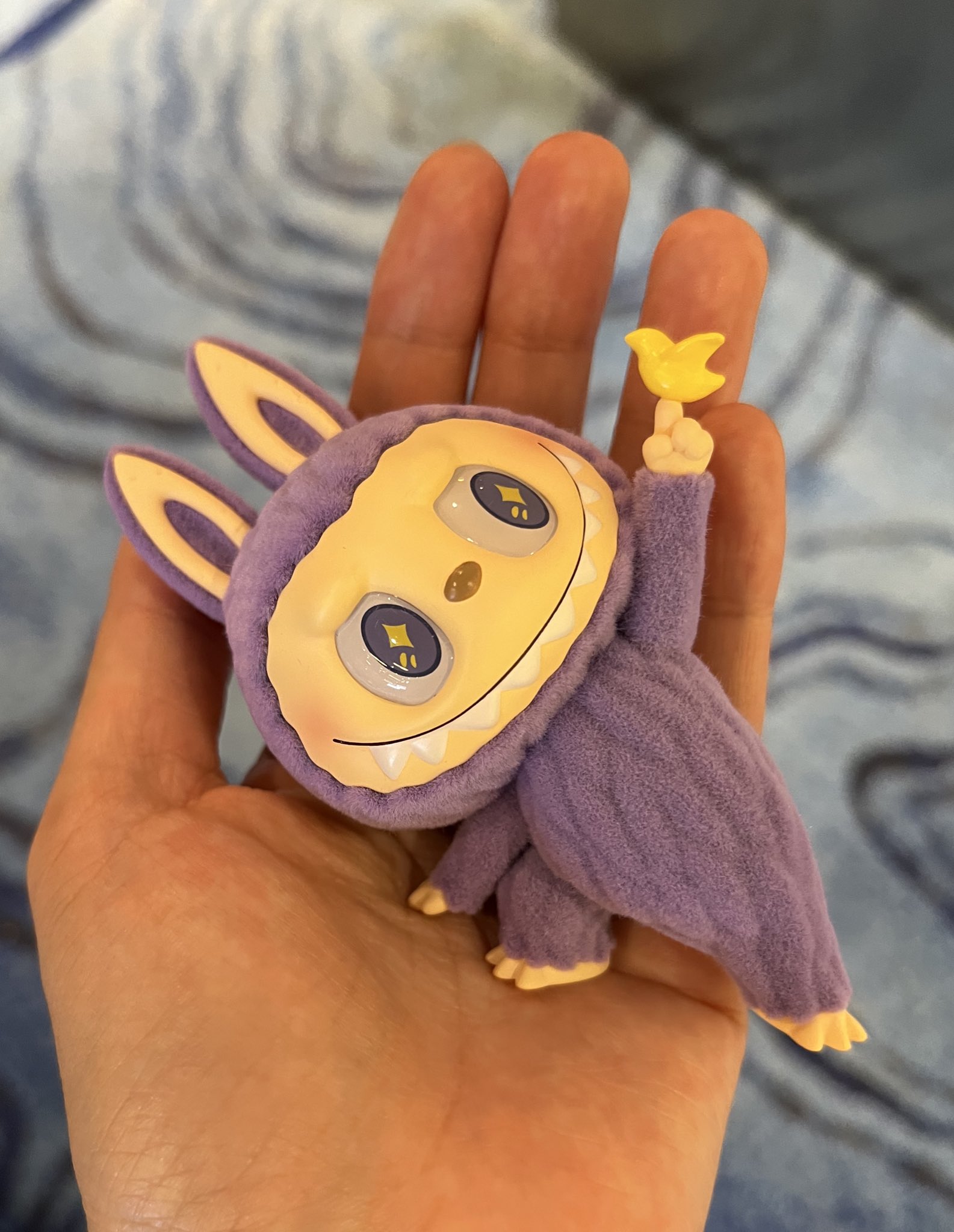 ポップマート　シンガポール　ラブブ LABUBU Hide and Seek in Singapore Series - Vinyl Plush Doll