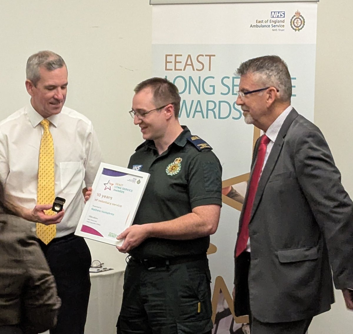 EEAST_CFRS's tweet image. Today we are celebrated our long service awards in Beds and Herts including our volunteer Matt receiving his 10 year service @EastEnglandAmb @NeillMoloney @ChrismcgE @EeastTbarker