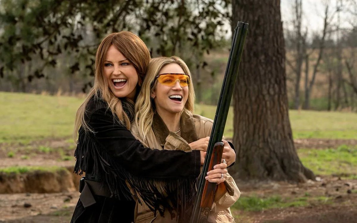ebertvoices's tweet image. THE HUNTING WIVES is "the latest mediocre drivel being pushed down the audience’s throat in the name of art,” laments Nandini Balial.
rogerebert.com/streaming/the-…