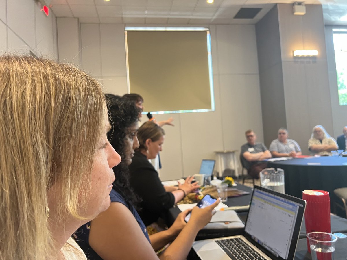 HealthCoalition's tweet image. Health care advocates gather to defend Medicare in the lead up to the meeting of the Premiers at the Council of the Federation in Huntsville. We’ll be making our voices heard!! ⁦@fordnation⁩ @MarkJCarney⁩ ⁦@francoislegault⁩ ⁦@ABDanielleSmith⁩ #CdnPoli