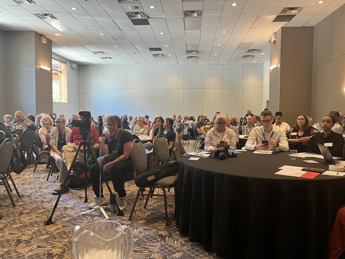 HealthCoalition's tweet image. Health care advocates gather to defend Medicare in the lead up to the meeting of the Premiers at the Council of the Federation in Huntsville. We’ll be making our voices heard!! ⁦@fordnation⁩ @MarkJCarney⁩ ⁦@francoislegault⁩ ⁦@ABDanielleSmith⁩ #CdnPoli