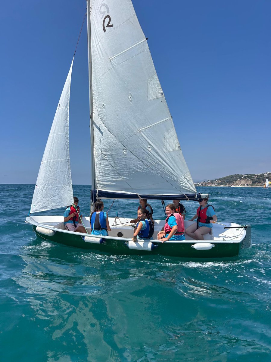 Tenim el Casal en marxa!
I no parem fins la primera de setembre
Vine a gaudir del Mar amb nisaltres.
#casalMariPlatja <a href="/radioarenys/">Ràdio Arenys</a> <a href="/AjArenys/">Aj. Arenys de Mar</a> <a href="/cnarenys/">CNAM</a> <a href="/femturisme/">femturisme.cat</a> <a href="/portsgencat/">Ports de la Generalitat</a>