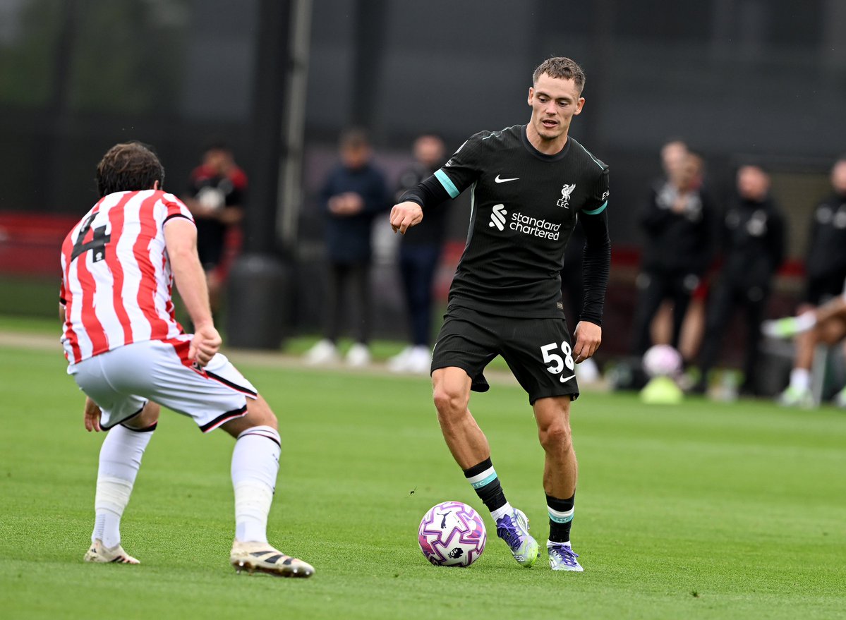 TheoSquiresECHO's tweet image. 🤝 Hugo Ekitike signs
🇩🇪 Florian Wirtz watch
©️ New vice-captain
✨ Rio Ngumoha and Trey Nyoni opportunities

👀 And more...

Six things to look for on #LFC&apos;s pre-season tour of the Far East 🧐

🔗 liverpoolecho.co.uk/sport/football…