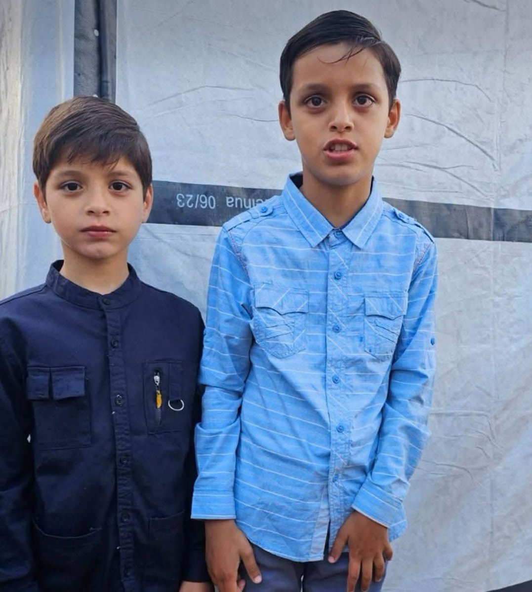 gazanotice's tweet image. 🚨BREAKING: The Israeli army killed two children Abdullah and Nour Al-Ruqab in a direct strike on Gaza City.
Their father, Ayman Saleh Al-Ruqab, and their mother, Israa Youssef Abu Alayan, were also killed.
The entire family was wiped out in one attack.