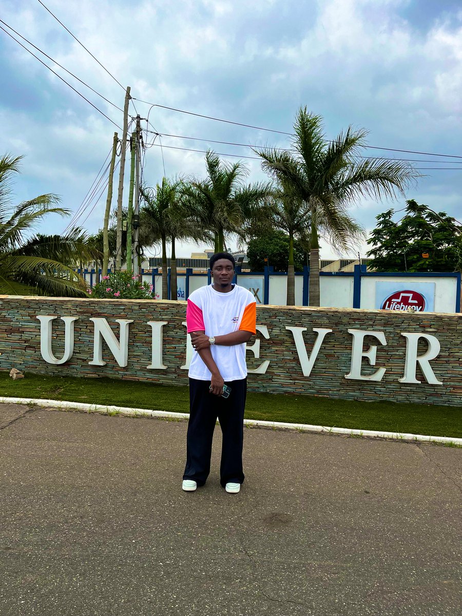 kofi_floki's tweet photo. First half of the year has been very eventful .

I appreciate the @Pepsodent_ghana team for doing this with me and to Duke for putting me on . https://t.co/Kkn97KEiGV