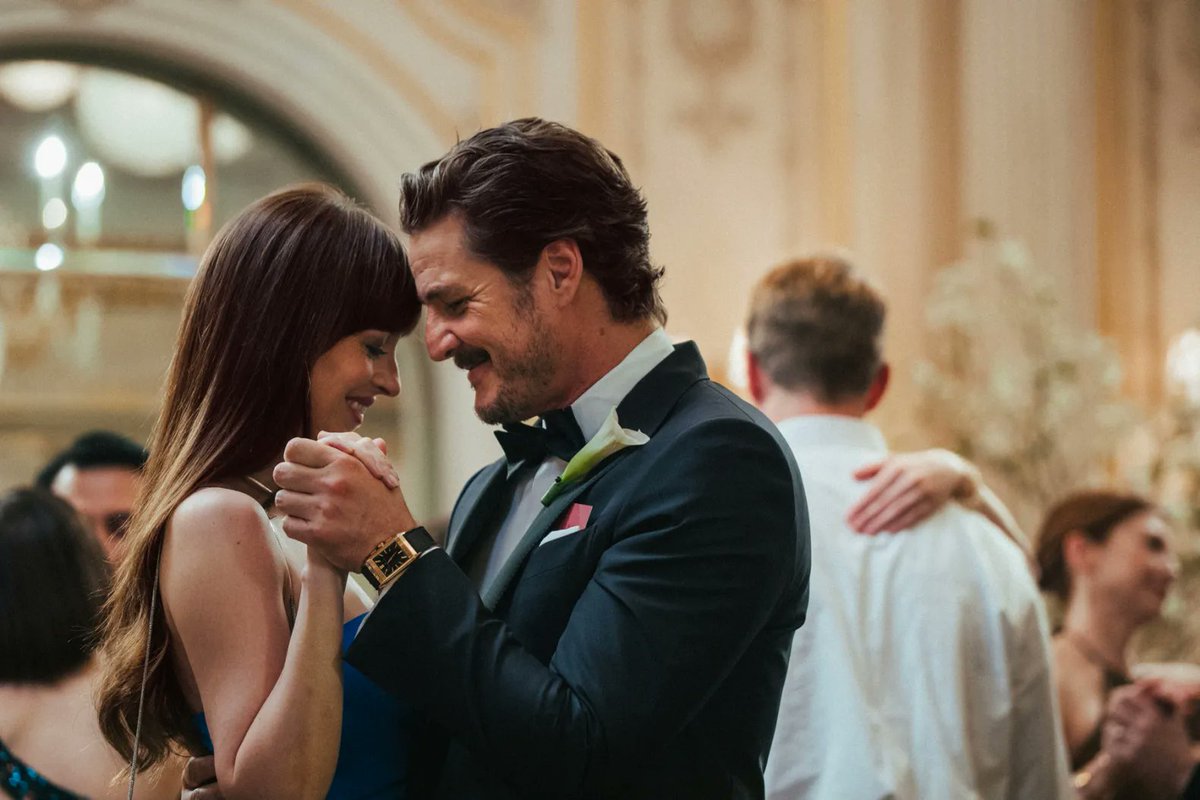 🎬 Amores Materialistas llega en agosto a la #RedDeSalas

Pedro Pascal protagoniza la nueva película de Celine Song (Past Lives), una comedia romántica ingeniosa y conmovedora sobre el amor, las listas y lo que no se puede medir.

#PedroPascal #EstrenoAgosto