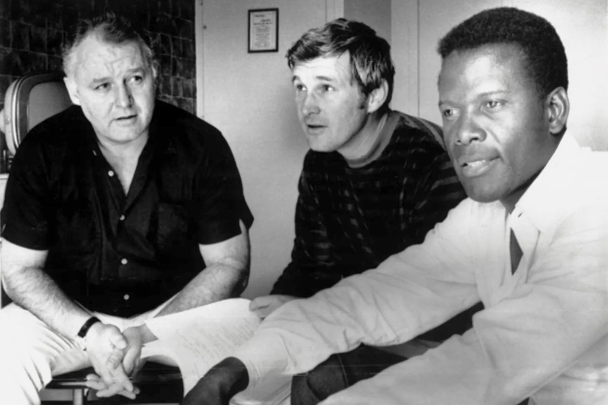 NewPlazaCinema's tweet image. Sidney Poitier and Rod Steiger rehearsing IN THE HEAT OF THE NIGHT with director Norman Jewison, born on this date in 1926.
The groundbreaking 1967 film earned Jewison his first of three Oscar nominations for Best Director.
#OldHollywood