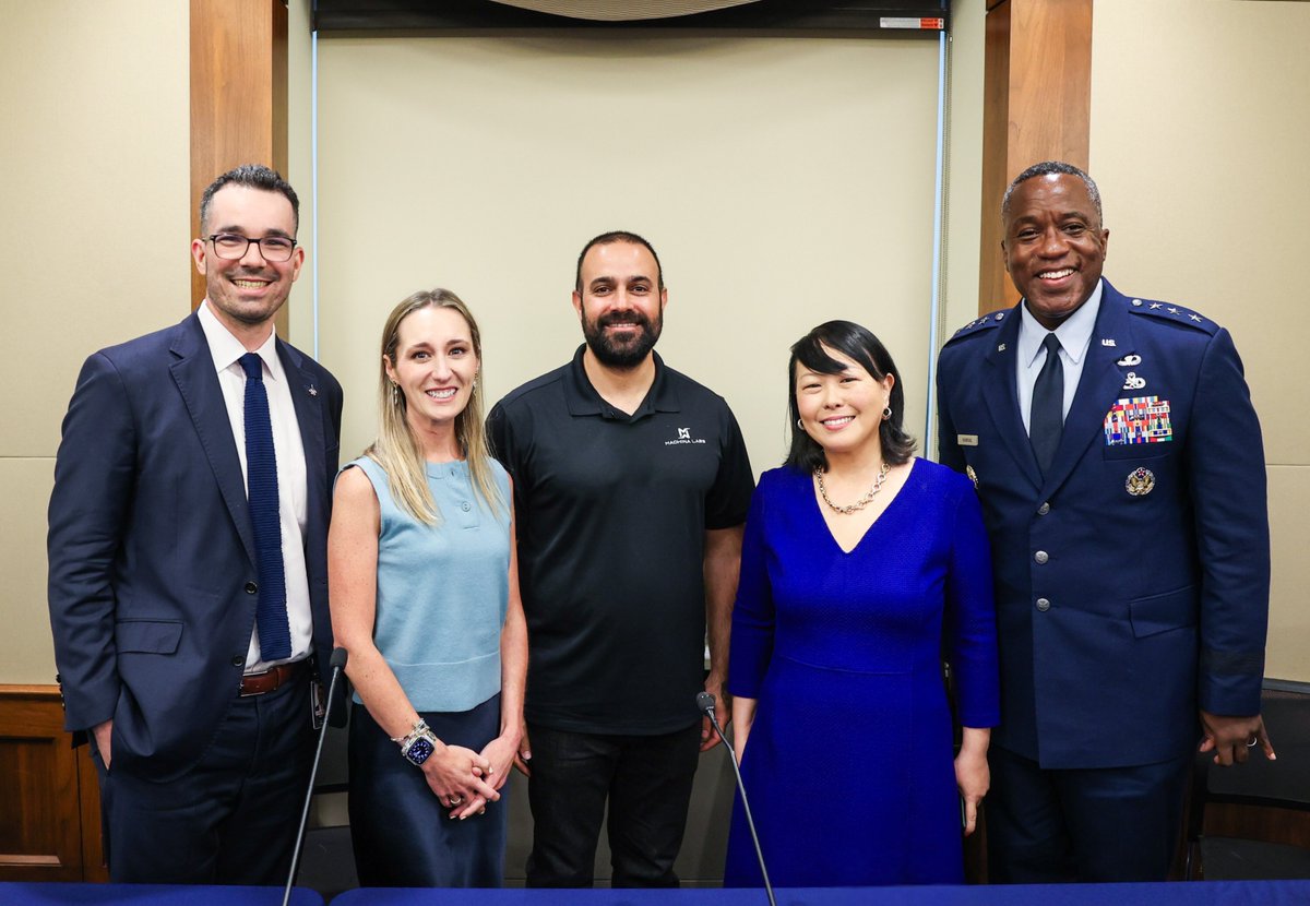 MachinaLabs_'s tweet image. How do you improve mission readiness in an era of contested logistics?
✅Build closer to the fight
✅Strengthen allied sustainment
✅Invest in AI & robotic manufacturing
Proud to join @AF_Sustainment, @GoviniDefense, and policymakers for a vital conversation on strengthening…