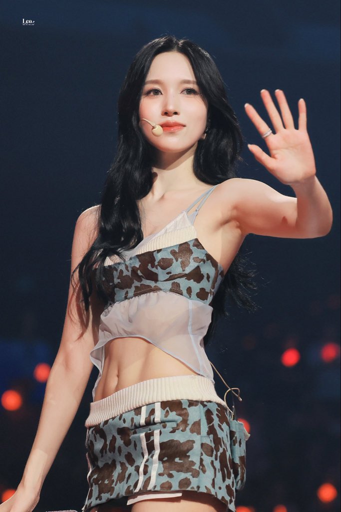 mihyunsvibe's tweet photo. MY JAW DROPS ARE YALL SEEING HER https://t.co/8e1mgmdmys