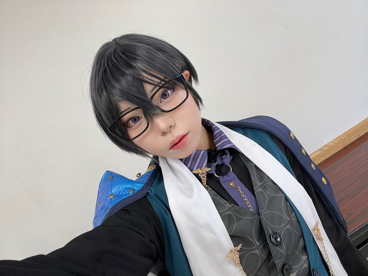 you__to_uoy's tweet image. ※🌈🕒コスプレ、Cosplay

深夜だから肌加工だけの自撮り載せるね
昨日の📄