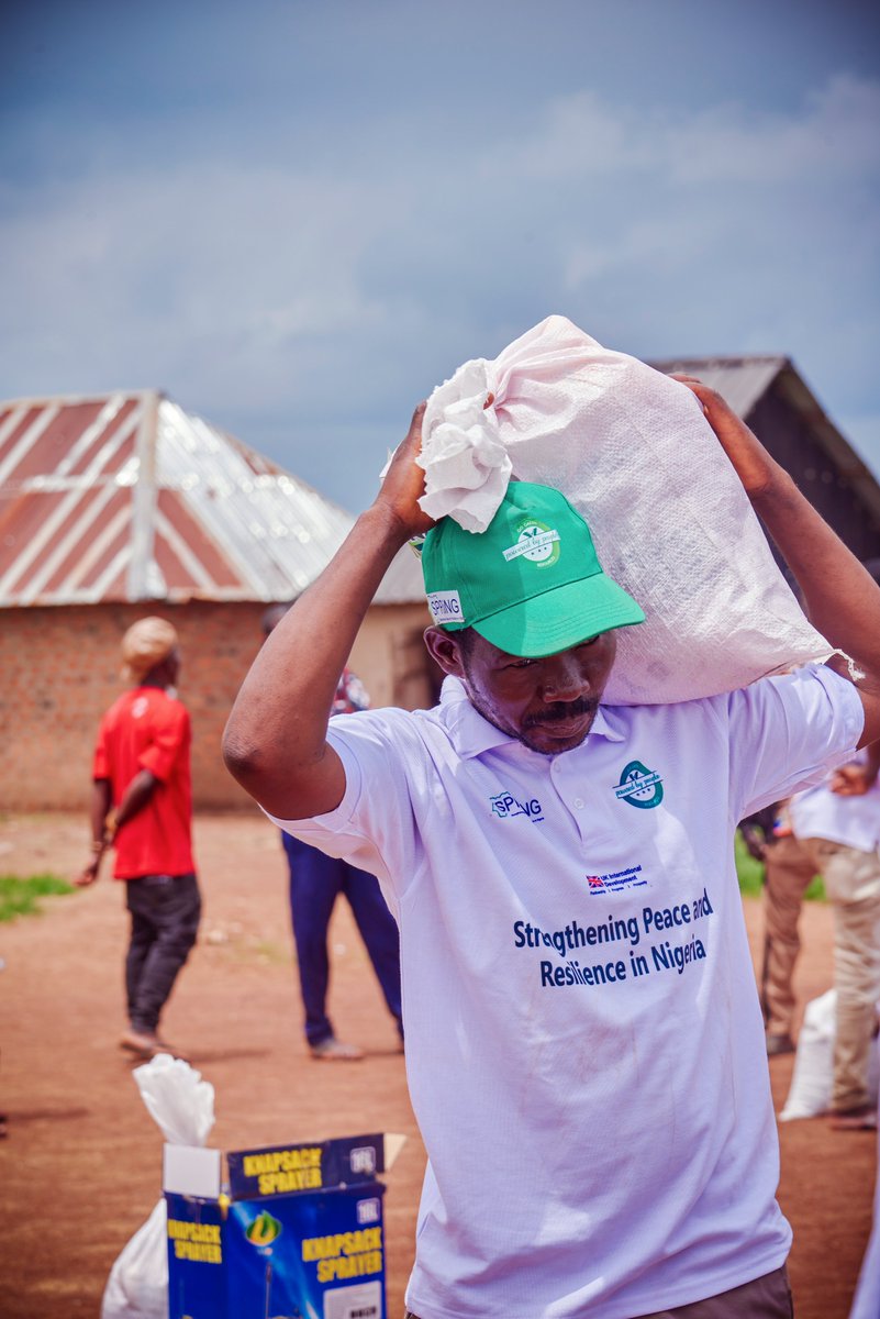 GoGreenGOEHSI's tweet photo. #Agropastoral Integration for #Peace and Sustainable #Development (AIPASD) project.
The #AIPASD project is generously funded by the @UKinNigeria through the @FCDOGovUK, under the #SPRiNG program @NigeriaSPRiNG implemented by @TetraTech International Development Services. https://t.co/qzVicfjQKo
