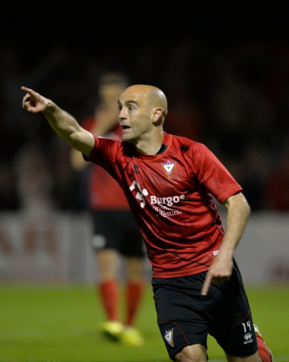 🎩 Ídolo de Anduva.

Pablo Infante ❤️🖤 <a href="/CDMirandes/">Club Deportivo Mirandés</a> 

#LALIGAHYPERMOTION | #LALIGAHistory