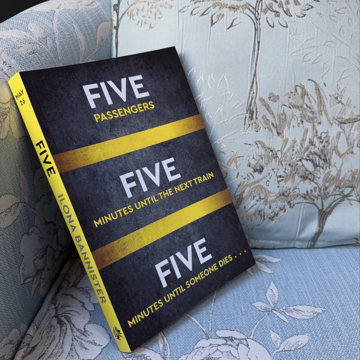 gemmaEdenham's tweet image. The first of my Harrogate book haul - Five, by Ilona Bannister, coming out May 2026.
I’m going in!