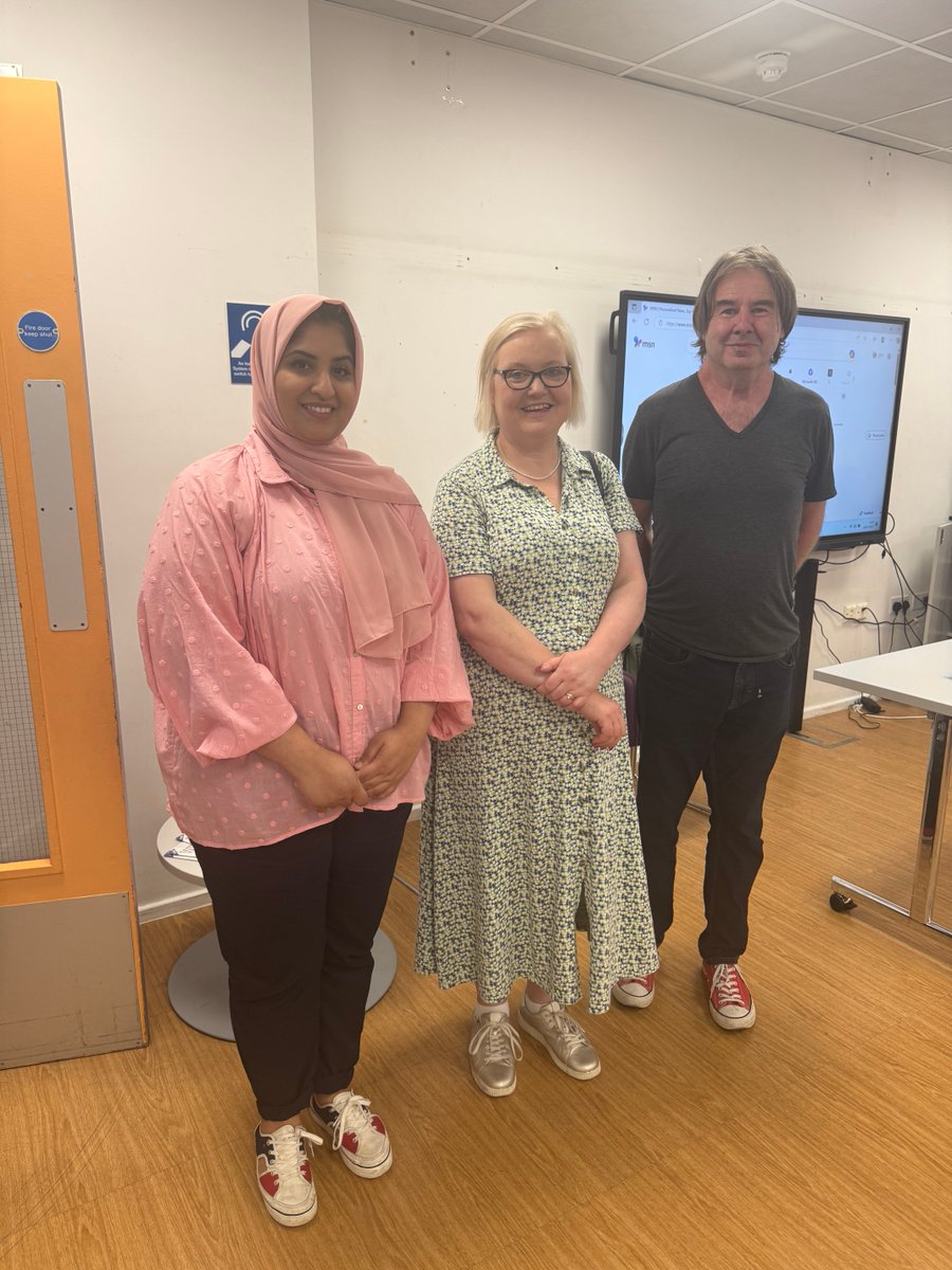 Springboard_UK's tweet image. Fantastic session at Dagenham Library with Martin Burrows' talk about Springboard hospitality career opportunities!🌟Excited to welcome 8 new trainees who signed up! Honoured to be joined by @fionatwycross and @SaimaAshraf for their support. The future of hospitality is bright!