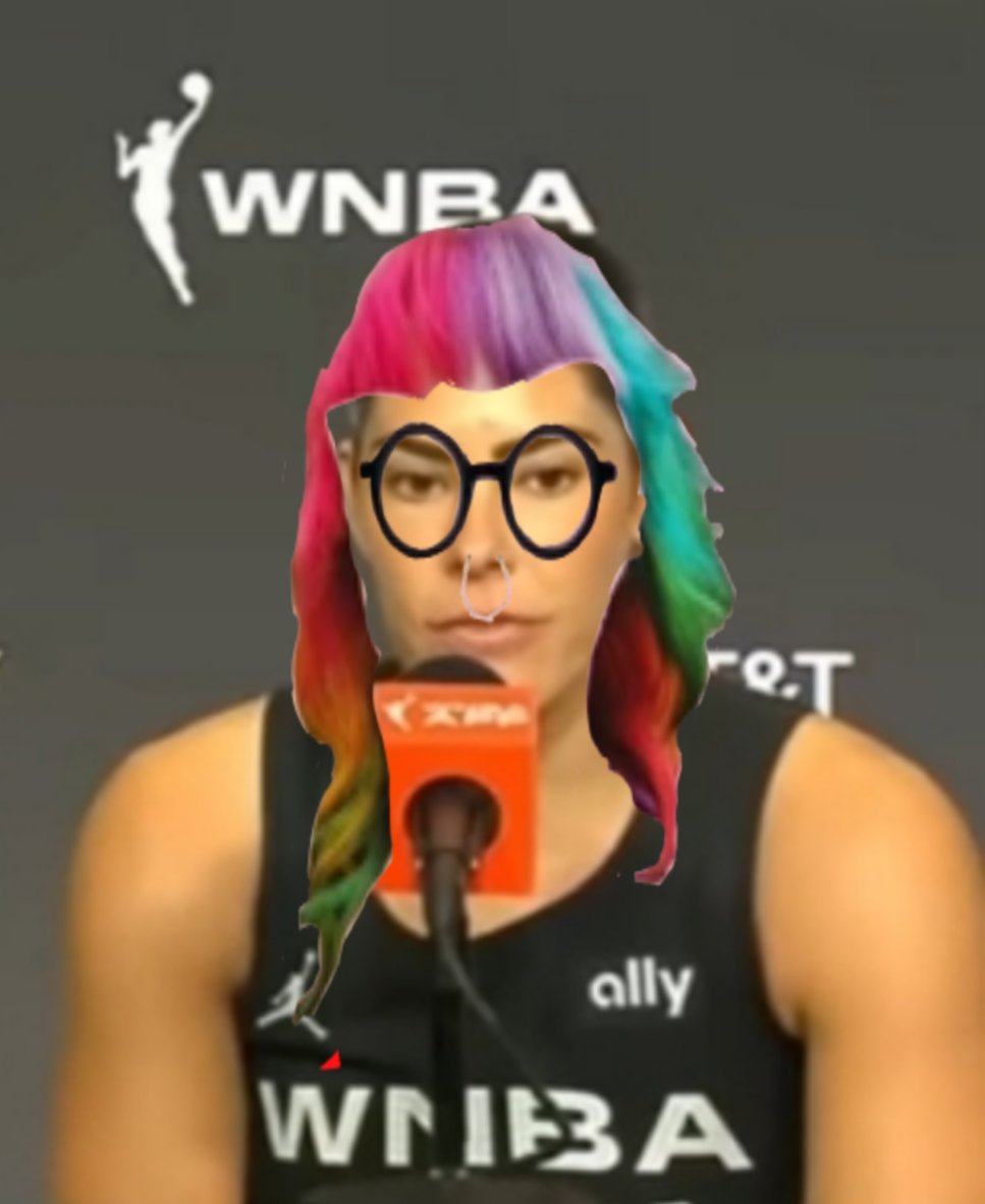 Code_E_Banx's tweet image. My nominee for SLOW OF THE WEEK, KP. Lying that it was a last minute decision the morning of when shirts were already printed in everyones size. Throwing Caitlin under the bus when they likely didn't even tell her beforehand. All of this shirt business was snake-like activities