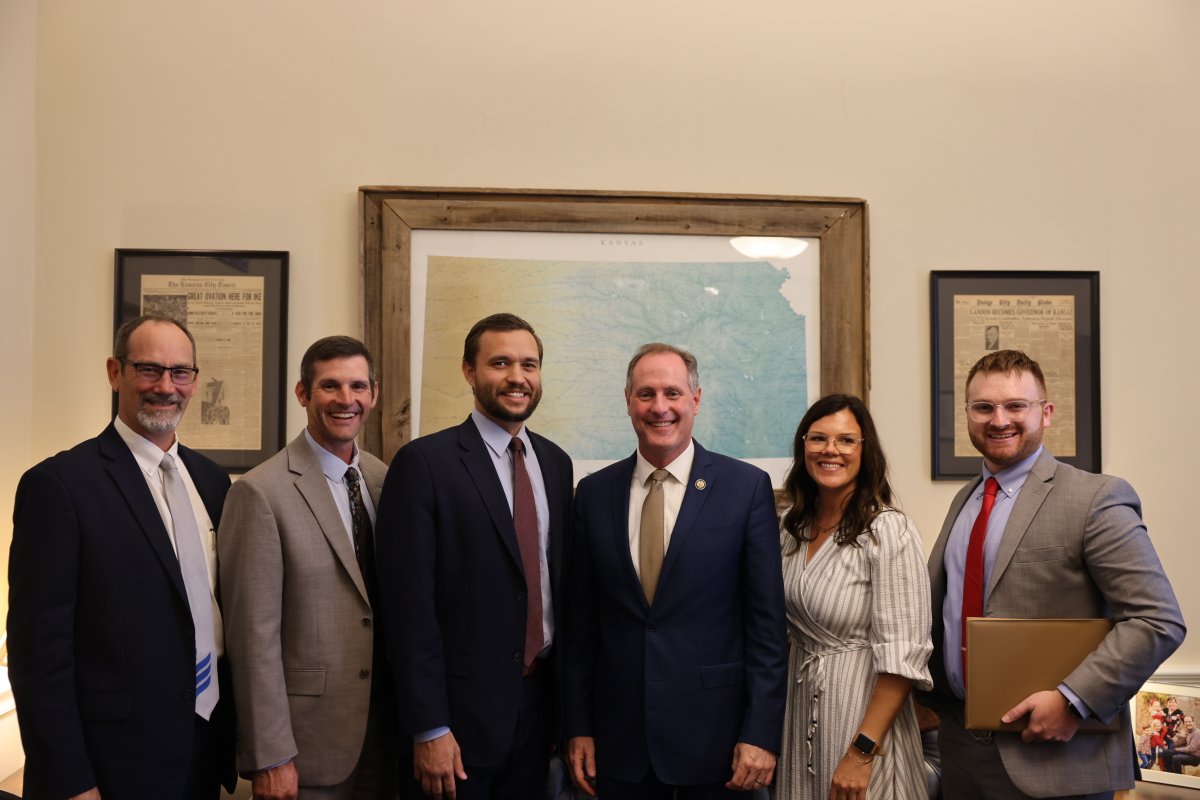 RepMann's tweet image. As the number one sorghum-producing congressional district, residents of the Big First know the impact sorghum has on our economy. I appreciated meeting with @SorghumGrowers to talk about opportunities to strengthen export opportunities for sorghum producers and my priorities for…