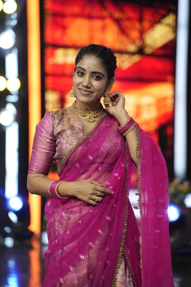 CineGlamHQ's tweet image. #PreethaSuresh 🤩