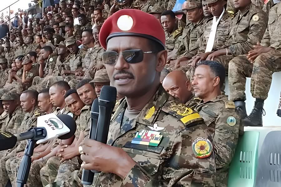 BashirHashiysf's tweet image. The Commander-in-Chief of the #Ethiopia's Armed Forces, has said that the Ethiopian army is fully prepared to resist any attack from any direction.
Field Marshal Berhanu Jula stated that the Ethiopian army is firmly standing in the defense of the country, noting that the courage…