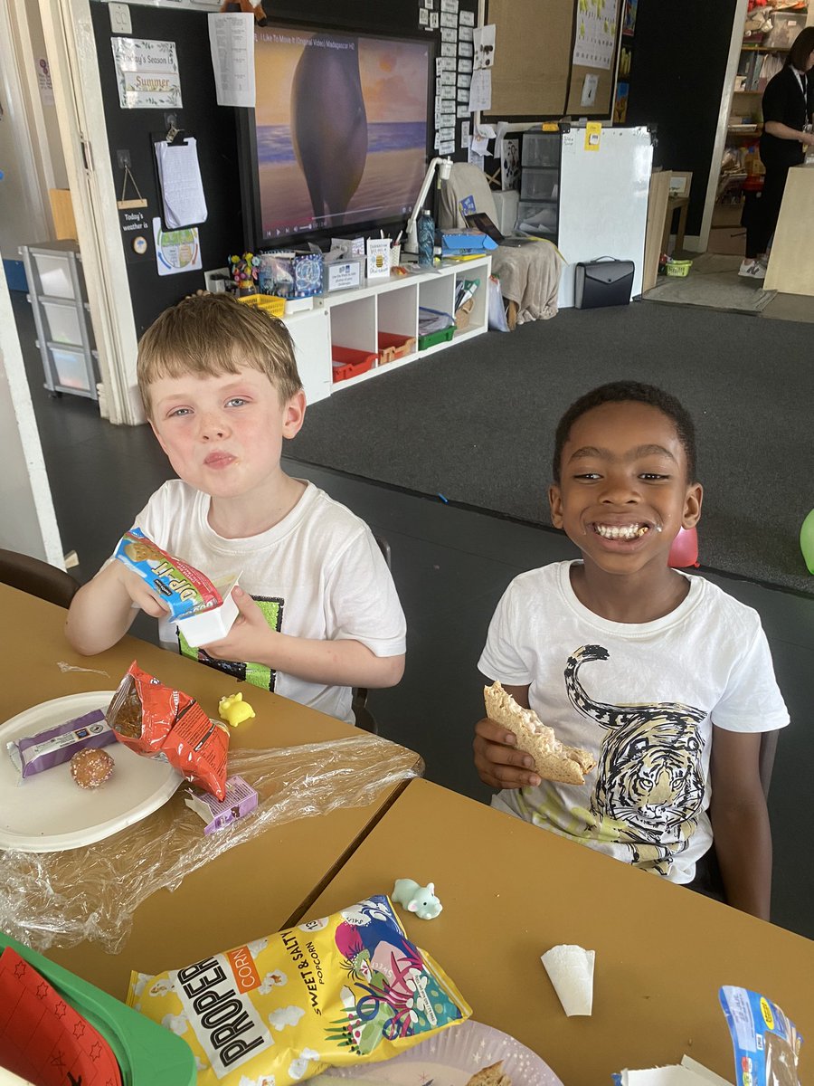 PCPFoxes 🦊(Year 1) tweet media