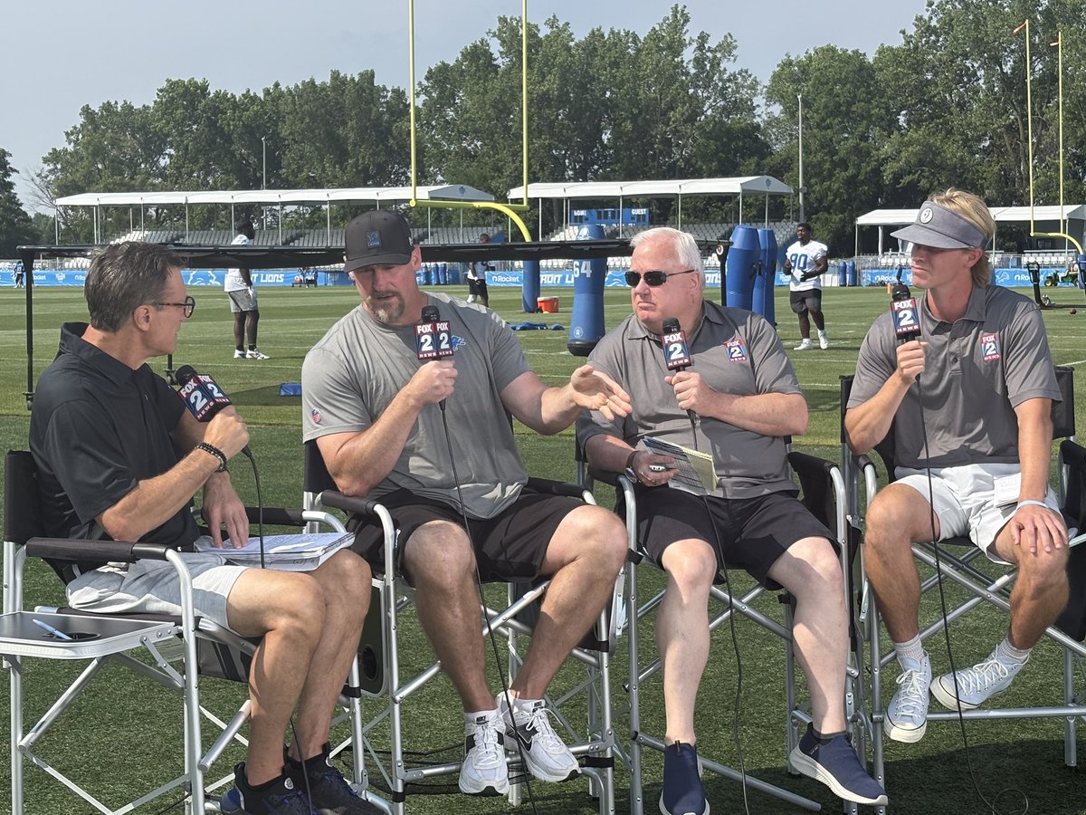 DanMillerFox2's tweet image. Always a big day for us because it means football is back. Our @Lions Training Camp Special airs tonight at 6:30. Dan Campbell, @JaredGoff16 @aidanhutch97 will all join us. That’s tonight on your Home for @Lions Football #Fox2