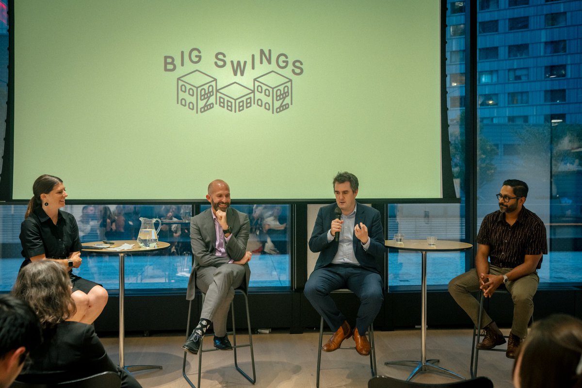 NZembassyUS's tweet image. Minister of Housing, Infrastructure and Transport Hon. Chris Bishop recently wrapped up a visit in the US, talking housing, transport and infrastructure policy with experts in New York City and Houston, Texas.
The Minister had an engaged audience in New York for the @UDFNYC Urban…