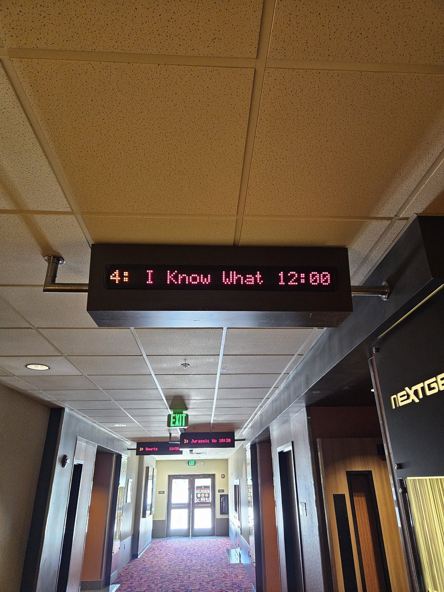 GhostHost_31's tweet image. See y&apos;all on the other side. So pumped! @ikwydlsmovie @JennKaytin #IKnowWhatYouDidLastSummer