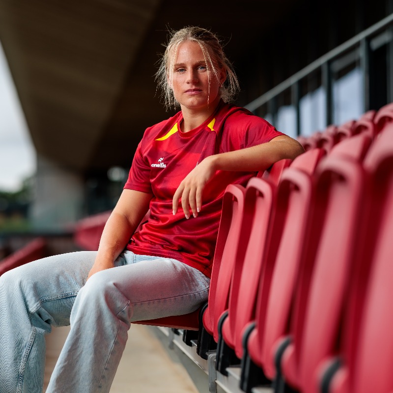 bristolcitywfc's tweet photo. We've signed defender Gemma Lawley on a two-year deal! ✍️