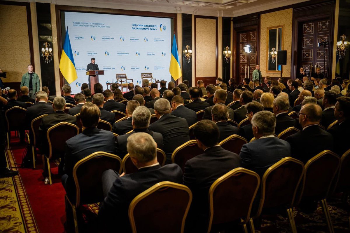 MFA_Ukraine's tweet image. 🇺🇦 Today, President of Ukraine Volodymyr Zelenskyy opened the Ukrainian Ambassadors Conference 2025 “From the Power of Diplomacy – to the Diplomacy of Power.”
The Conference brings together leadership from all Ukrainian diplomatic missions to receive strategic guidance from the…