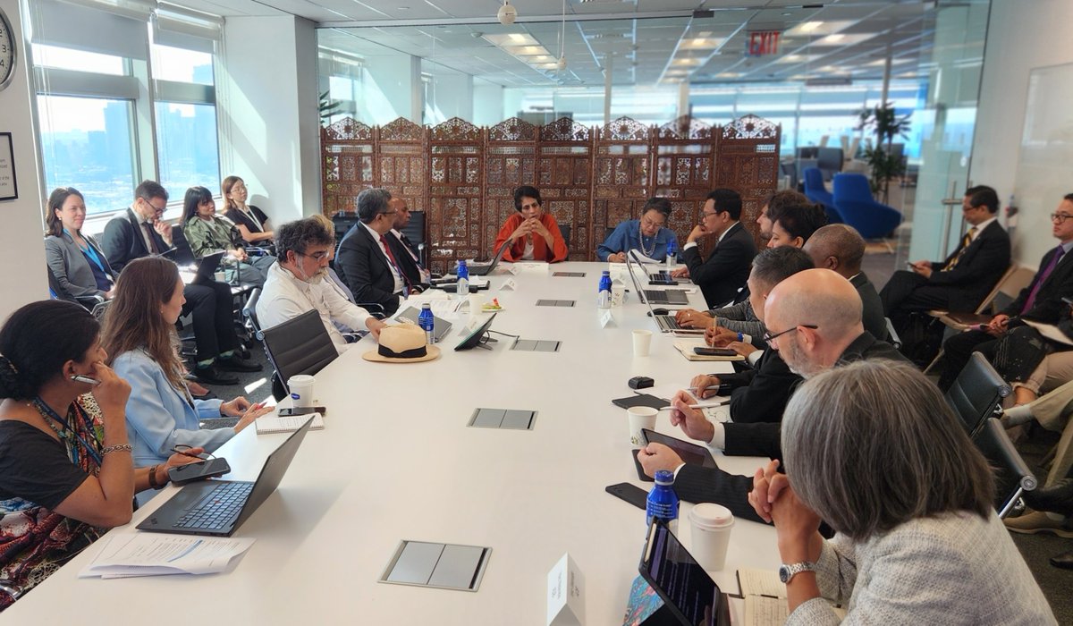 The Asia-Pacific SDG Partnership at #HLPF2025 emphasized the importance of social protection as a cornerstone for just transitions in a conversation organized by <a href="/indonesiaunny/">Indonesian Mission to the UN</a> <a href="/UNESCAP/">United Nations ESCAP</a> <a href="/ADB_HQ/">Asian Development Bank</a> &amp; <a href="/UNDPasiapac/">UNDP in Asia and the Pacific</a>.

As economies advance, these shifts must serve people, prosperity, and