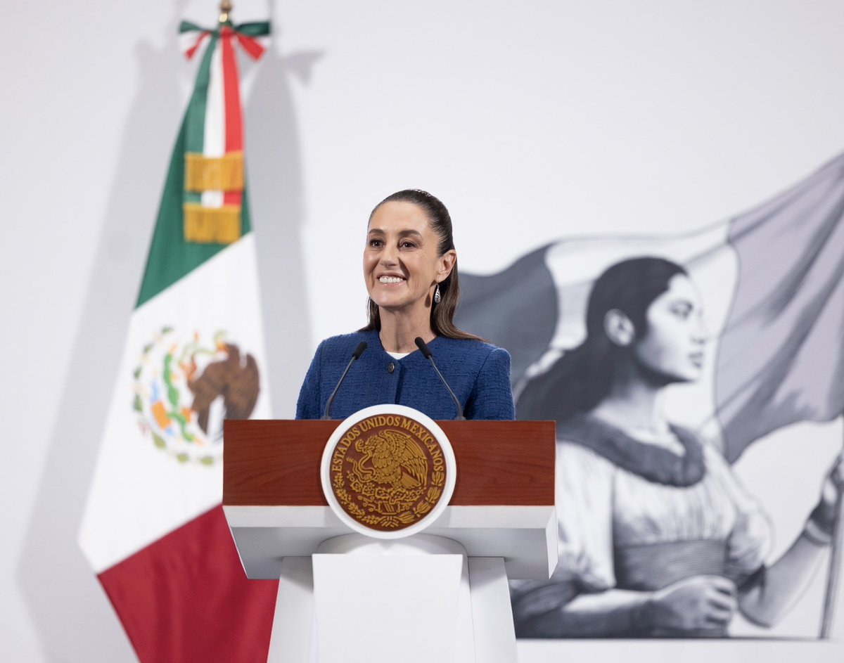 Alexandra Huerta Rojo (@alexndrahuerta) on Twitter photo 📌Crecimiento no es lo mismo que desarrollo.
Así lo dijo nuestra Presidenta <a href="/Claudiashein/">Claudia Sheinbaum Pardo</a> pues el crecimiento estimado de junio 2024 a 2025 será de 1.3% según el Indicador Oportuno de la Actividad Económica del INEGI.
Vamos por una economía más justa,con el pueblo al frente!🇲🇽 📌Crecimiento no es lo mismo que desarrollo.
Así lo dijo nuestra Presidenta <a href="/Claudiashein/">Claudia Sheinbaum Pardo</a> pues el crecimiento estimado de junio 2024 a 2025 será de 1.3% según el Indicador Oportuno de la Actividad Económica del INEGI.
Vamos por una economía más justa,con el pueblo al frente!🇲🇽