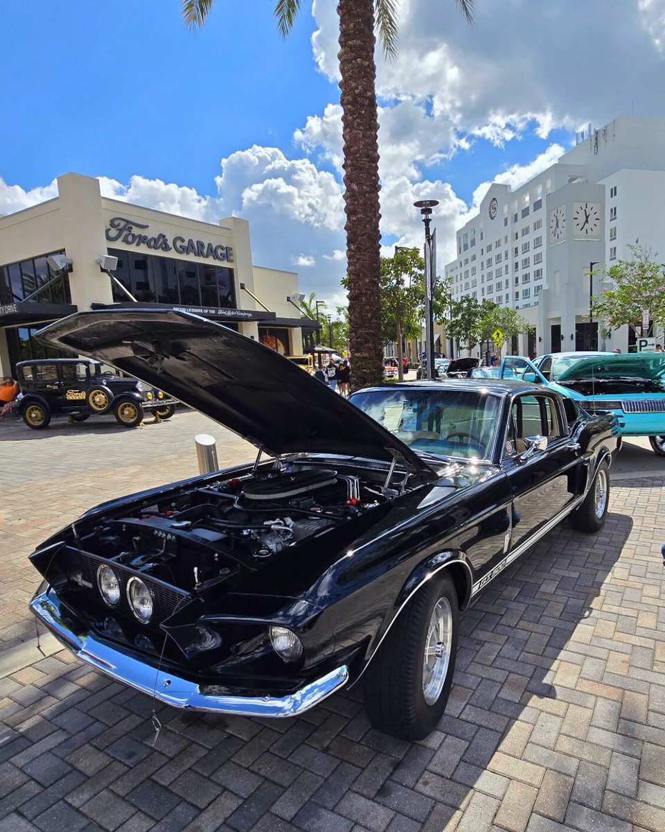 Mark your calendars, our Second Sunday Car &amp; Truck Show returns to Plantation Walk August 10th!

From classic cruisers to head-turning exotics, stroll the lineup and meet fellow car lovers right here in the neighborhood. 🏆

RSVP at the link in our bio!