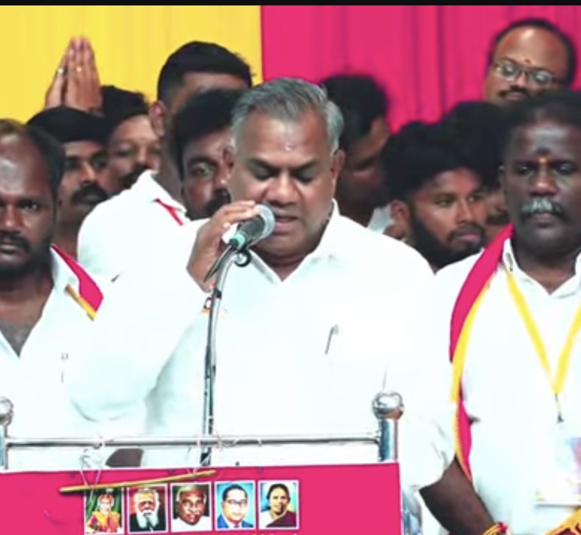 BUSHINDIA's tweet image. ஆச்சர்யம்!
சேலம் பொதுகூட்டத்தில் தவெகவிற்காக தொடர்ந்து களப்பணி செய்துவரும் நூற்றுக்கணக்கான நிர்வாகிகளது பெயர்களைக் கூறி அவர்களை பெருமைப்படுத்தி வரவேற்ற பொது செயலாளர்
என். ஆனந்த் அவர்கள் !
இனிமையான வித்தியாசமான கௌரவத்தை நிர்வாகிகளுக்கு வழங்கிய ஆனந்த் அவர்கள்!
@TVKVijayHQ…