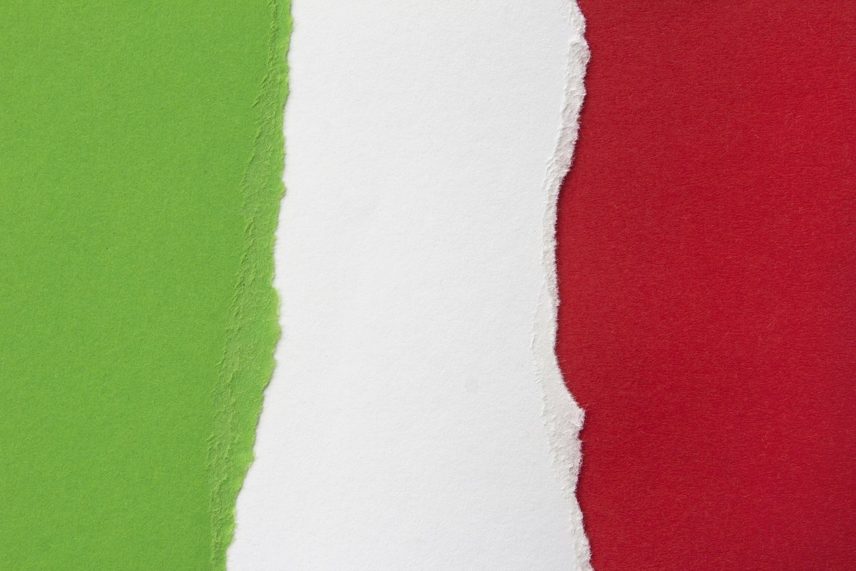 WBZNightside's tweet image. St. Mary of Carmen Society Annual Festival kicked off in Nonantum neighborhood of Newton. Were the Italian flag road lines repainted before the festival? The St. Mary of Carmen Society Festival VP Carl Pasquarosa discussed.
Listen: iheart.com/podcast/1002-n…
Photo: Getty Images