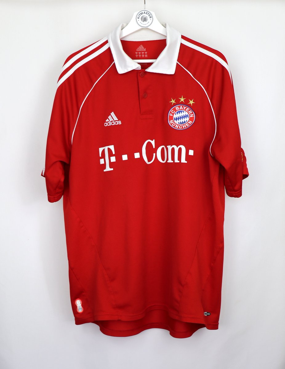 Kitmaster_fr's tweet image. 𝐌𝐚𝐢𝐥𝐥𝐨𝐭 𝐁𝐚𝐲𝐞𝐫𝐧 𝐌𝐮𝐧𝐢𝐜𝐡 𝟐𝟎𝟎𝟔/𝟎𝟕 𝐇𝐨𝐦𝐞 (𝐗𝐋) 

🛒 Disponible sur thekitmaster.com 

#KITMASTER #RetroFootball #FootballShirts #fcbayernmünchen #fcbayern #fcb